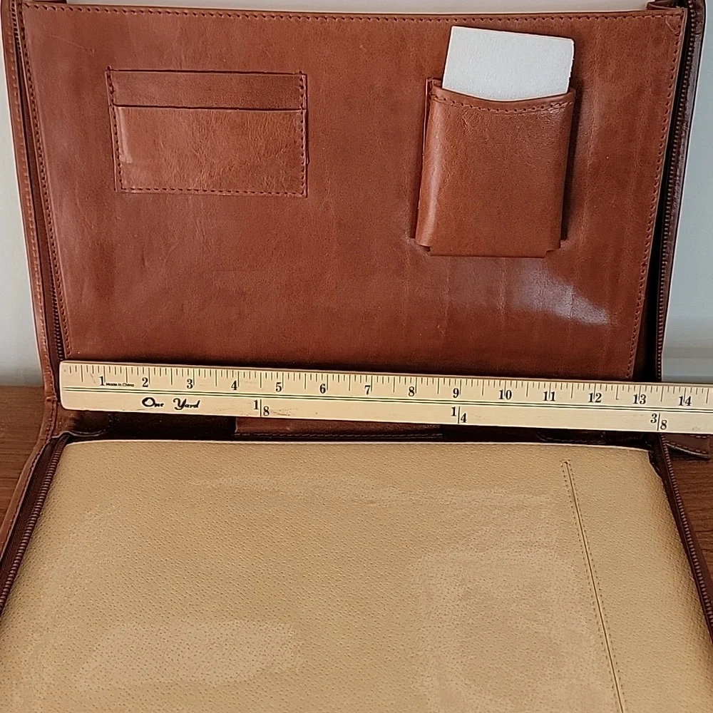 T. Anthony Leather Portfolio Case Under Arm Folio Zippered Pad Cover